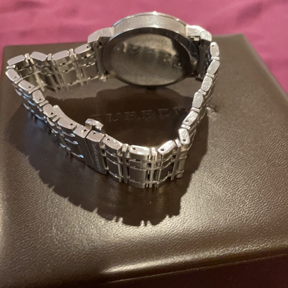 100% Authentic Burberry Men’s Watch with Box
